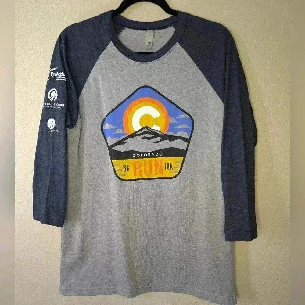 Colorado Run 5k/10k grey/navy baseball style shirt Size Medium